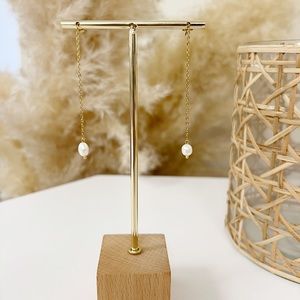 Dainty Pearl Drop Earrings